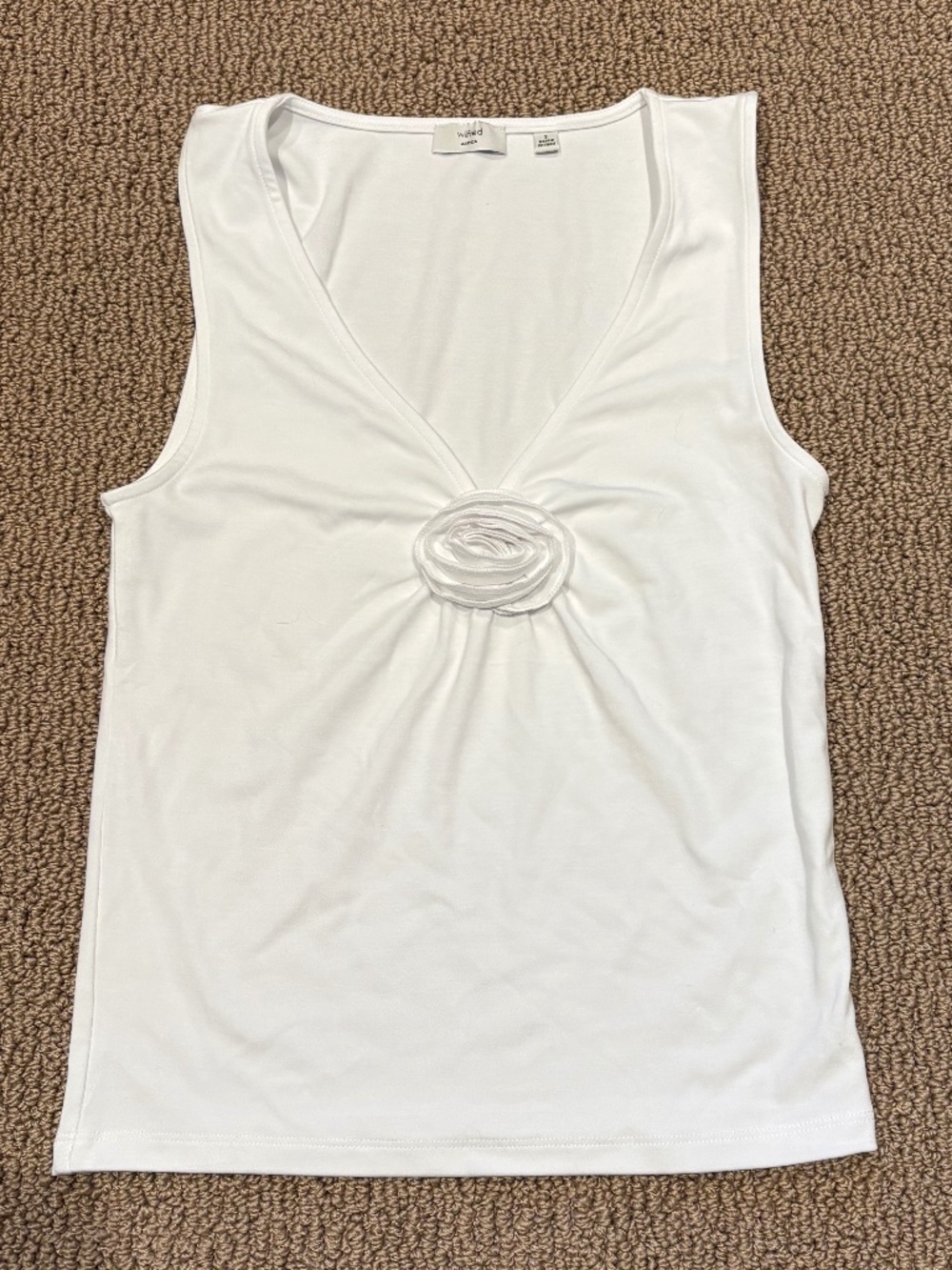 Aritzia Wilfred Rosette Tanka top